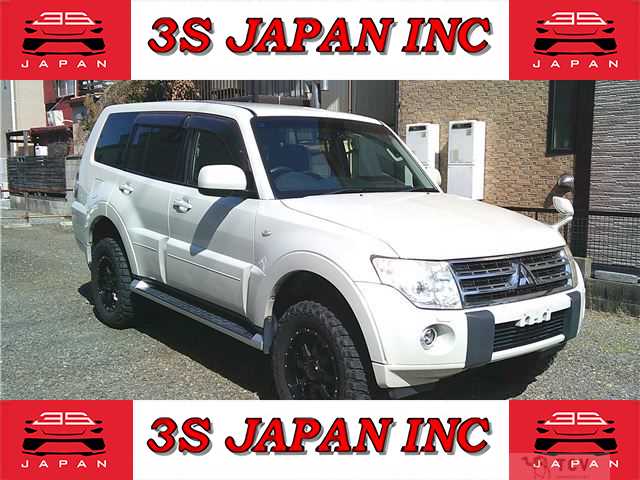2011 Mitsubishi Pajero