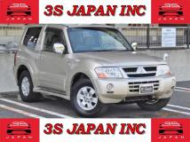 2006 Mitsubishi Pajero