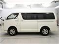 2010 Toyota Regiusace Van