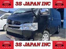 2015 Toyota Regiusace Van