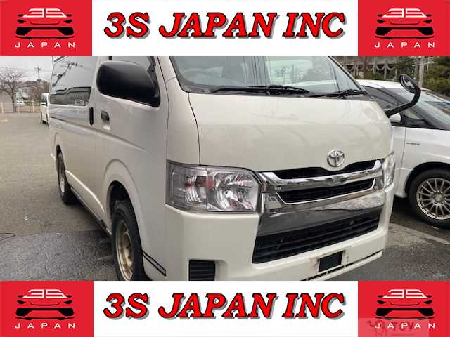 2015 Toyota Regiusace Van