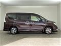 2015 Nissan Serena