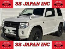 2010 Mitsubishi Pajero Mini