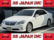 2011 Toyota Crown Hybrid