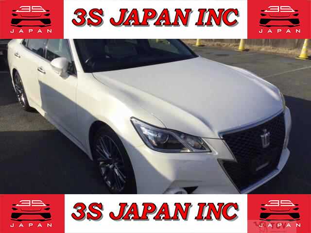 2015 Toyota Crown