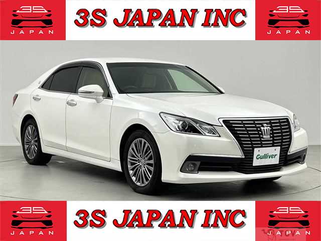 2013 Toyota Crown Royal Series
