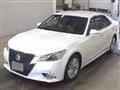 2015 Toyota Crown