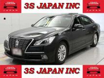 2013 Toyota Crown