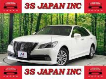 2013 Toyota Crown