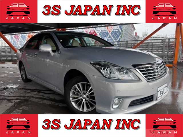 2012 Toyota Crown