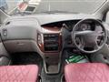 2001 Nissan Elgrand