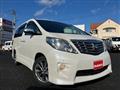 2011 Toyota Alphard
