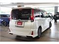 2015 Toyota Noah