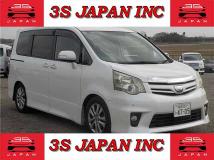 2011 Toyota Noah