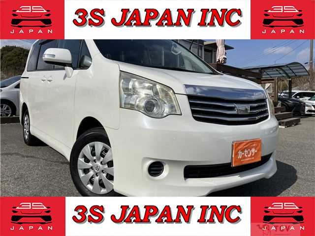 2011 Toyota Noah
