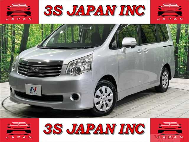 2013 Toyota Noah