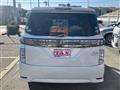 2017 Nissan Elgrand
