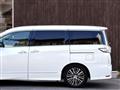 2017 Nissan Elgrand