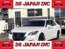 2013 Toyota Crown