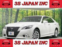 2014 Toyota Crown