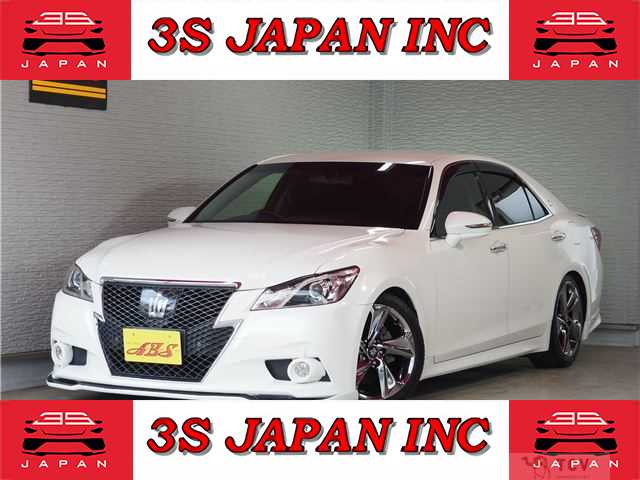 2013 Toyota Crown