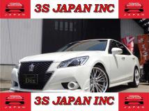 2013 Toyota Crown Athlete Series