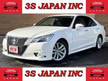 2015 Toyota Crown