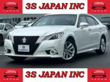 2014 Toyota Crown