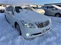 2012 Toyota Crown Royal Series