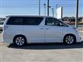 2014 Toyota Vellfire
