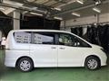 2012 Nissan Serena