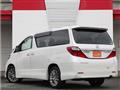 2014 Toyota Alphard