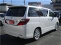 2010 Toyota Alphard