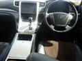2013 Toyota Alphard