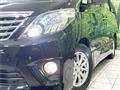 2013 Toyota Alphard