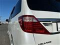 2013 Toyota Vellfire