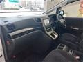 2011 Toyota Alphard