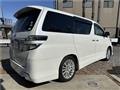 2014 Toyota Vellfire