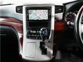 2009 Toyota Alphard