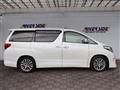 2013 Toyota Alphard