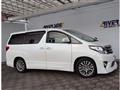 2013 Toyota Alphard