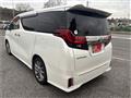 2016 Toyota Alphard