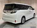 2015 Toyota Vellfire