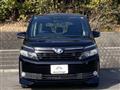 2014 Toyota Voxy