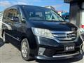 2013 Nissan Serena