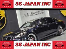 2013 Toyota Crown Athlete Series