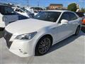2013 Toyota Crown Athlete Series