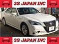 2015 Toyota Crown Hybrid