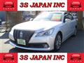 2013 Toyota Crown Royal Series