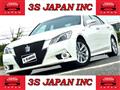 2015 Toyota Crown Hybrid